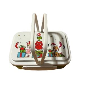 Dr. Seuss Grinch Plastic Food Storage Container NEW Compartment Lunch Christmas